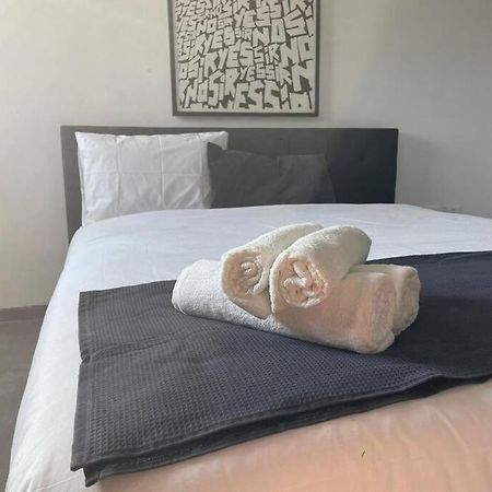 Lovely Flat In The Center 36 تل أبيب المظهر الخارجي الصورة